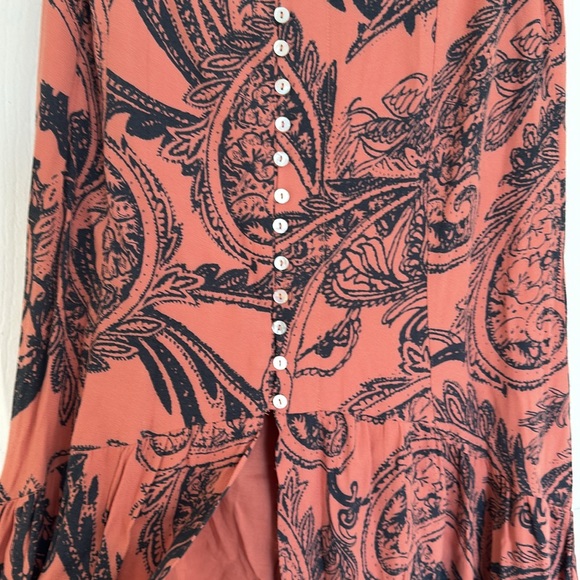 Free People Maxi Ruffle Skirt w Button Front Sz 0 - Picture 3 of 6